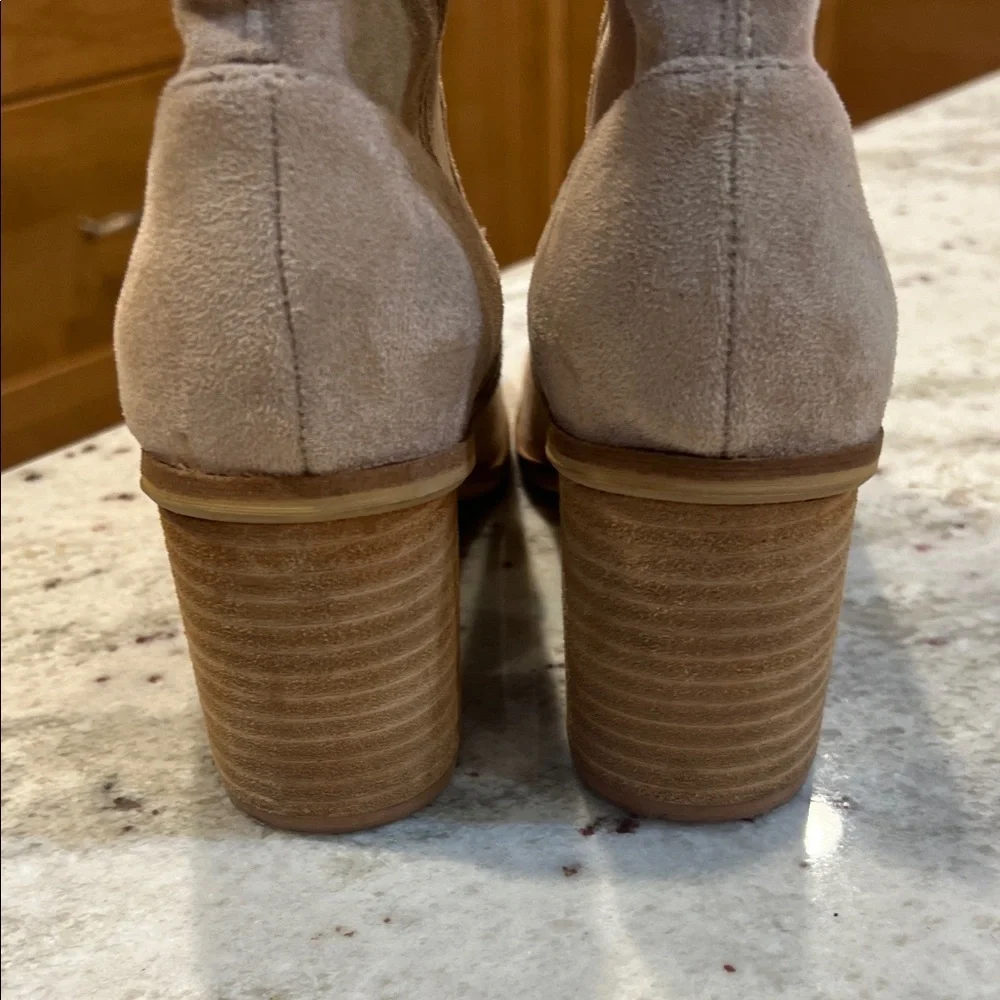 Chic Beige Over the Knee Boots